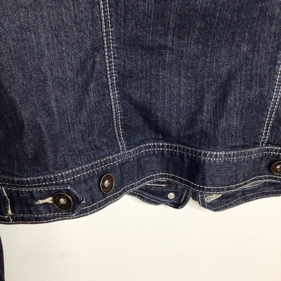 Calvin Klein Cropped Jean Jackets - Picture 7 of 14